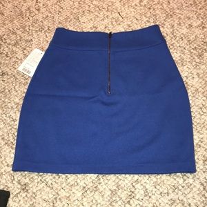 Beautiful blue mini skirt with zipper